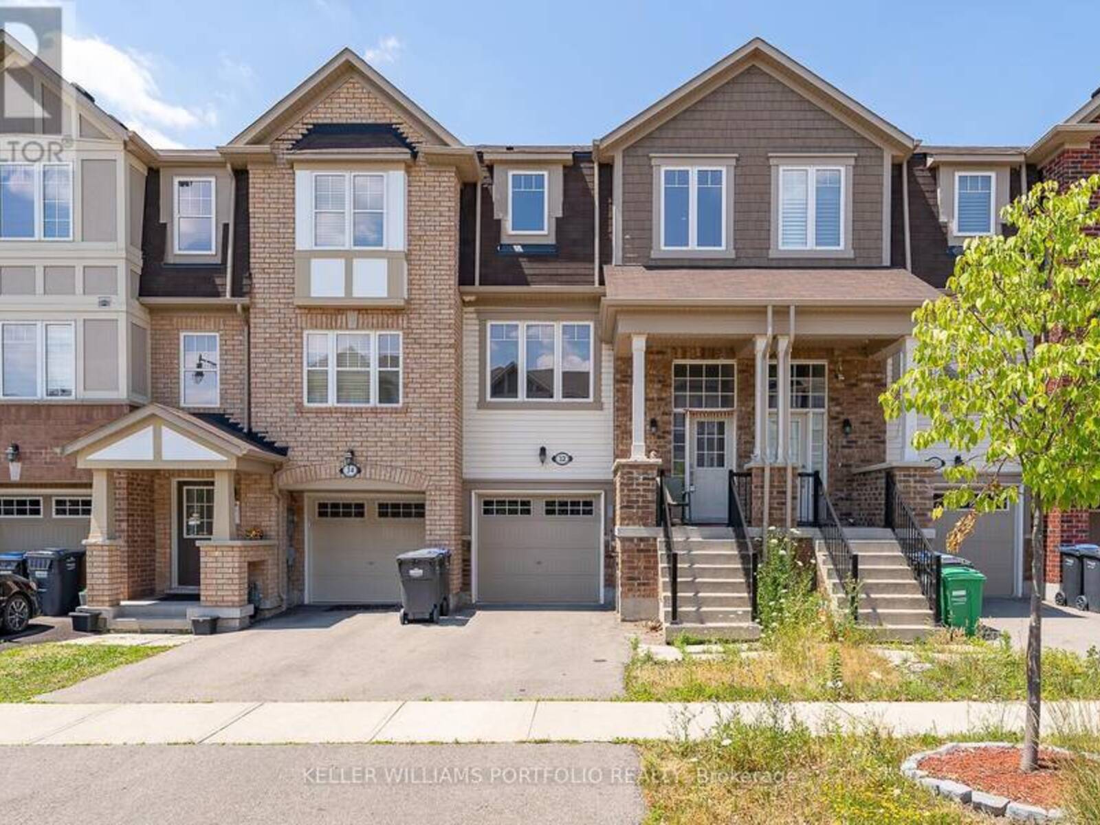 32 AFFLECK ROAD, Brampton, Ontario L7A 3Z2