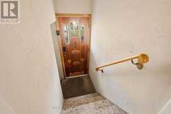 239 EPSOM DOWNS DRIVE | Toronto Ontario | Slide Image Thirty-three