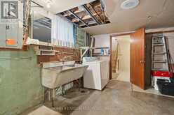 239 EPSOM DOWNS DRIVE | Toronto Ontario | Slide Image Forty-five