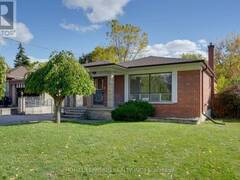 239 EPSOM DOWNS DRIVE Toronto Ontario, M3M 1T3