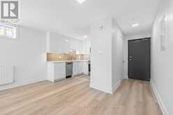 18 CAVELL AVENUE | Toronto Ontario | Slide Image Nine