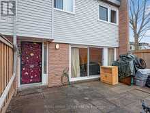 148 MILESTONE CRESCENT | Aurora Ontario | Slide Image Two