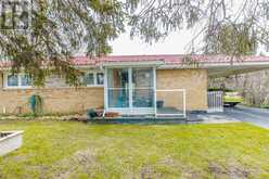 1433 FANSHAWE PARK ROAD E | London Ontario | Slide Image Two