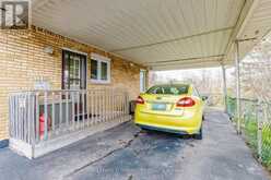1433 FANSHAWE PARK ROAD E | London Ontario | Slide Image Four