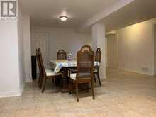 415 MARYBAY CRESCENT | Richmond Hill Ontario | Slide Image Five
