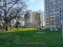 1408 - 2323 CONFEDERATION PARKWAY | Mississauga Ontario | Slide Image Three