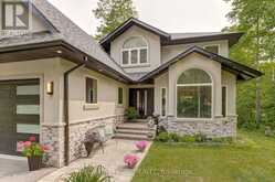 77 POLISH AVENUE | Penetanguishene Ontario | Slide Image Four