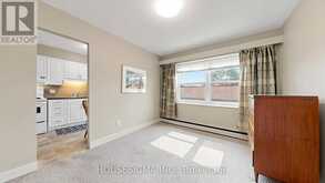 9 - 824 BRANT STREET | Burlington Ontario | Slide Image Fifteen