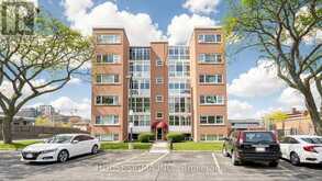 9 - 824 BRANT STREET | Burlington Ontario | Slide Image One