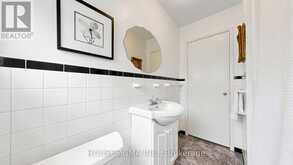 9 - 824 BRANT STREET | Burlington Ontario | Slide Image Twenty