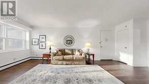 9 - 824 BRANT STREET | Burlington Ontario | Slide Image Three