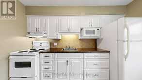 9 - 824 BRANT STREET | Burlington Ontario | Slide Image Eight