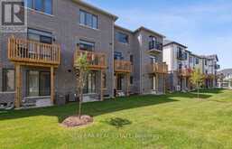 778 KOOTENAY PATH | Oshawa Ontario | Slide Image Thirty-two