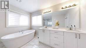 61 MAC CAMPBELL WAY | Bradford West Gwillimbury Ontario | Slide Image Sixteen