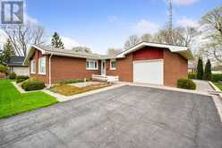12 MAPLEWOOD BOULEVARD | Cobourg Ontario | Slide Image Three