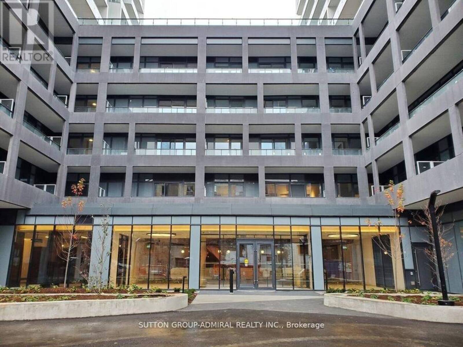 306 - 9 TECUMSETH STREET, Toronto, Ontario M5V 3G4
