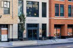 4104 - 327 KING STREET W | Toronto Ontario | Slide Image Two