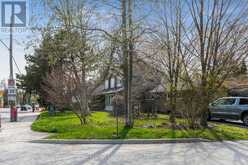 1348 HOLLYROOD AVENUE | Mississauga Ontario | Slide Image Seven