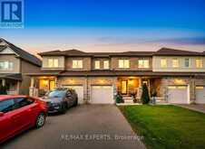 7790 WHITE PINE CRESCENT | Niagara Falls Ontario | Slide Image Two