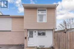 8 GRANTBROOK COURT | Brampton Ontario | Slide Image One