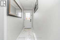 8 GRANTBROOK COURT | Brampton Ontario | Slide Image Thirteen