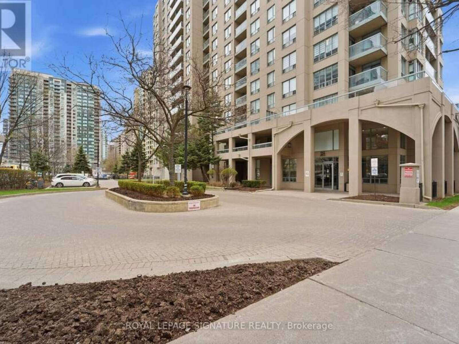 2302 - 28 EMPRESS AVENUE, Toronto, Ontario M2N 6Z7