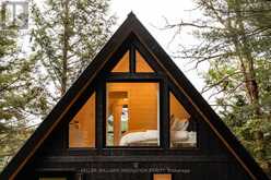 201 N MENOMINEE LAKE ROAD | Huntsville Ontario | Slide Image Four