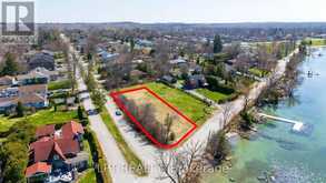 417 LAKE DRIVE E | Georgina Ontario | Slide Image Four
