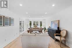 409 ALEX DONER DRIVE | Newmarket Ontario | Slide Image Six