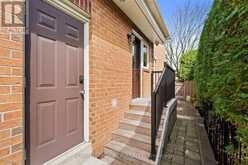 409 ALEX DONER DRIVE | Newmarket Ontario | Slide Image Thirty-three