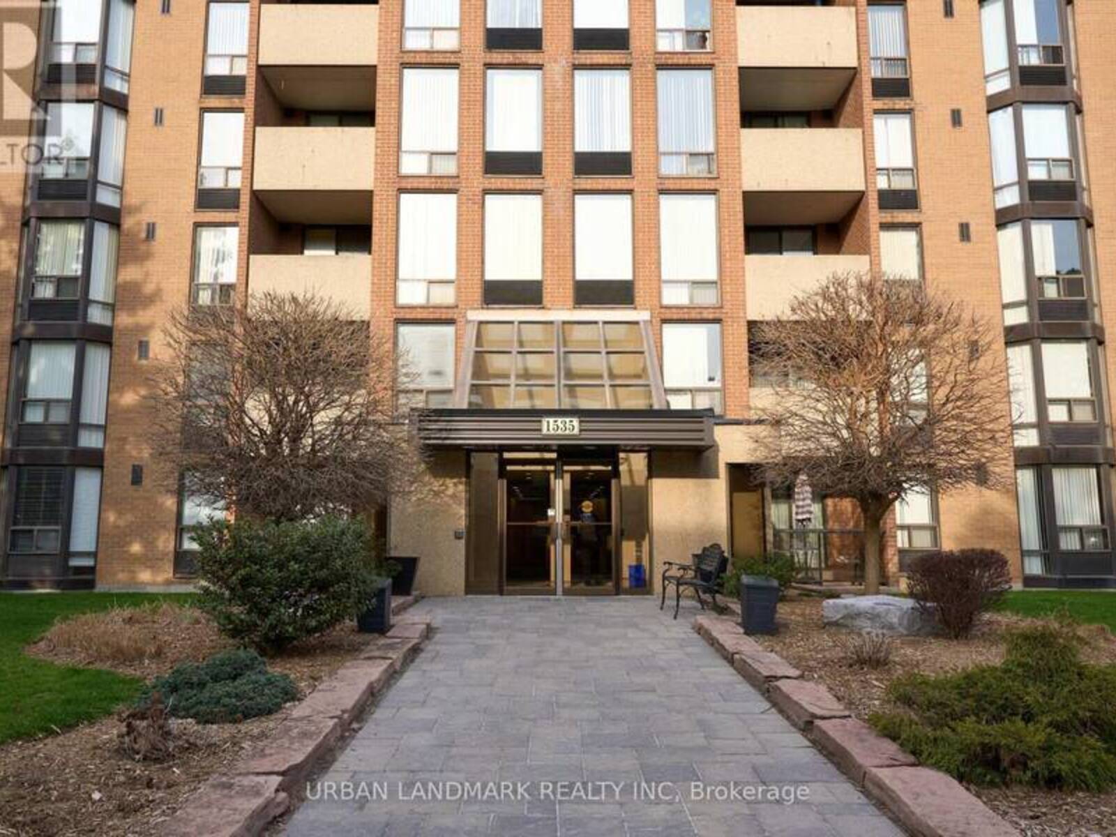 107 - 1535 DIEFENBAKER COURT, Pickering, Ontario L1V 3W2