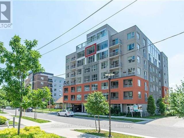 312 - 321 SPRUCE STREET Waterloo Ontario, N2L 0G4 - 2 Bedrooms Condo For Sale