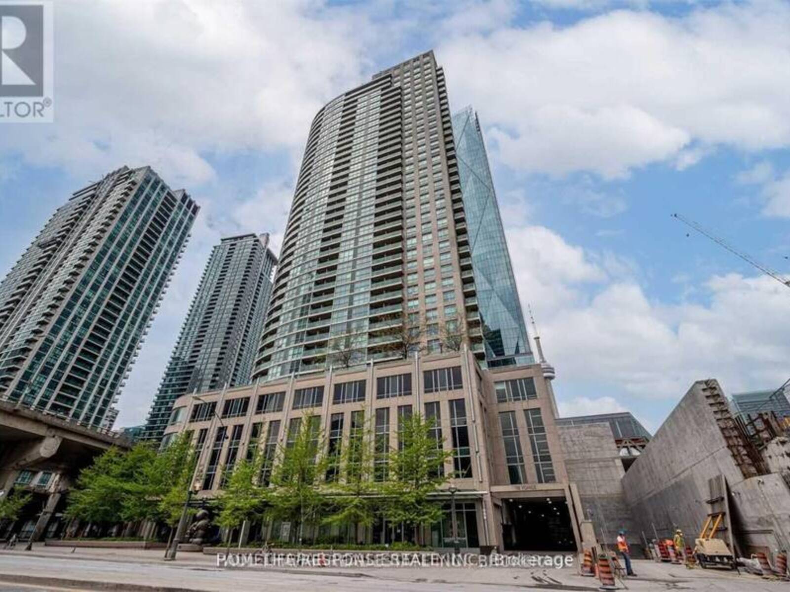 1606 - 18 YONGE STREET, Toronto, Ontario M5E 1Z8