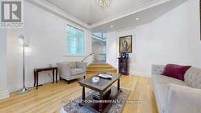 43 DENHAM DRIVE | Richmond Hill Ontario | Slide Image Nine