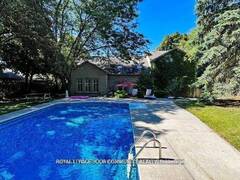 43 DENHAM DRIVE Richmond Hill Ontario, L4C 6H7