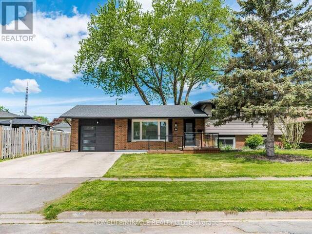 38 MARTHA COURT Welland Ontario, L3C 4N2 - 4 Bedrooms Home For Sale