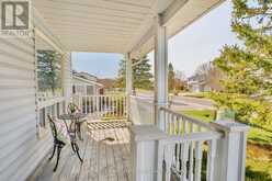 15 JENNINGS DRIVE | Penetanguishene Ontario | Slide Image Three