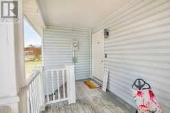 15 JENNINGS DRIVE | Penetanguishene Ontario | Slide Image Four