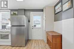 224 BALSAM AVENUE S | Hamilton Ontario | Slide Image Fifteen