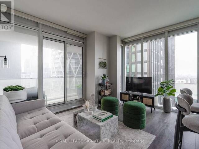 2503 - 426 UNIVERSITY AVENUE Toronto Ontario, M5G 1S9 - 2 Bedrooms Condo For Sale