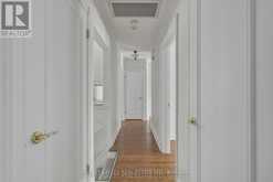 530 BLYTHWOOD ROAD | Toronto Ontario | Slide Image Thirty