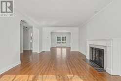 530 BLYTHWOOD ROAD | Toronto Ontario | Slide Image Eight