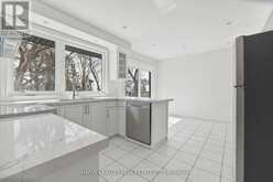 537 BLYTHWOOD ROAD | Toronto Ontario | Slide Image Fourteen