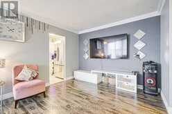 607 - 180 DUDLEY AVENUE | Markham Ontario | Slide Image Ten