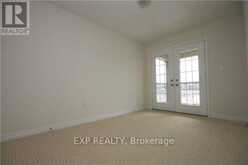 238 LORMONT BOULEVARD | Hamilton Ontario | Slide Image Five