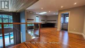 531 JEANETTE DRIVE | Oakville Ontario | Slide Image Fourteen