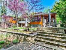 94 LAURENTIDE DRIVE | Toronto Ontario | Slide Image Twenty-eight