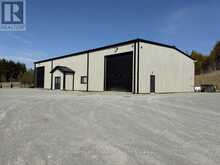 22772 WEIRS SIDE ROAD | Georgina Ontario | Slide Image Nine