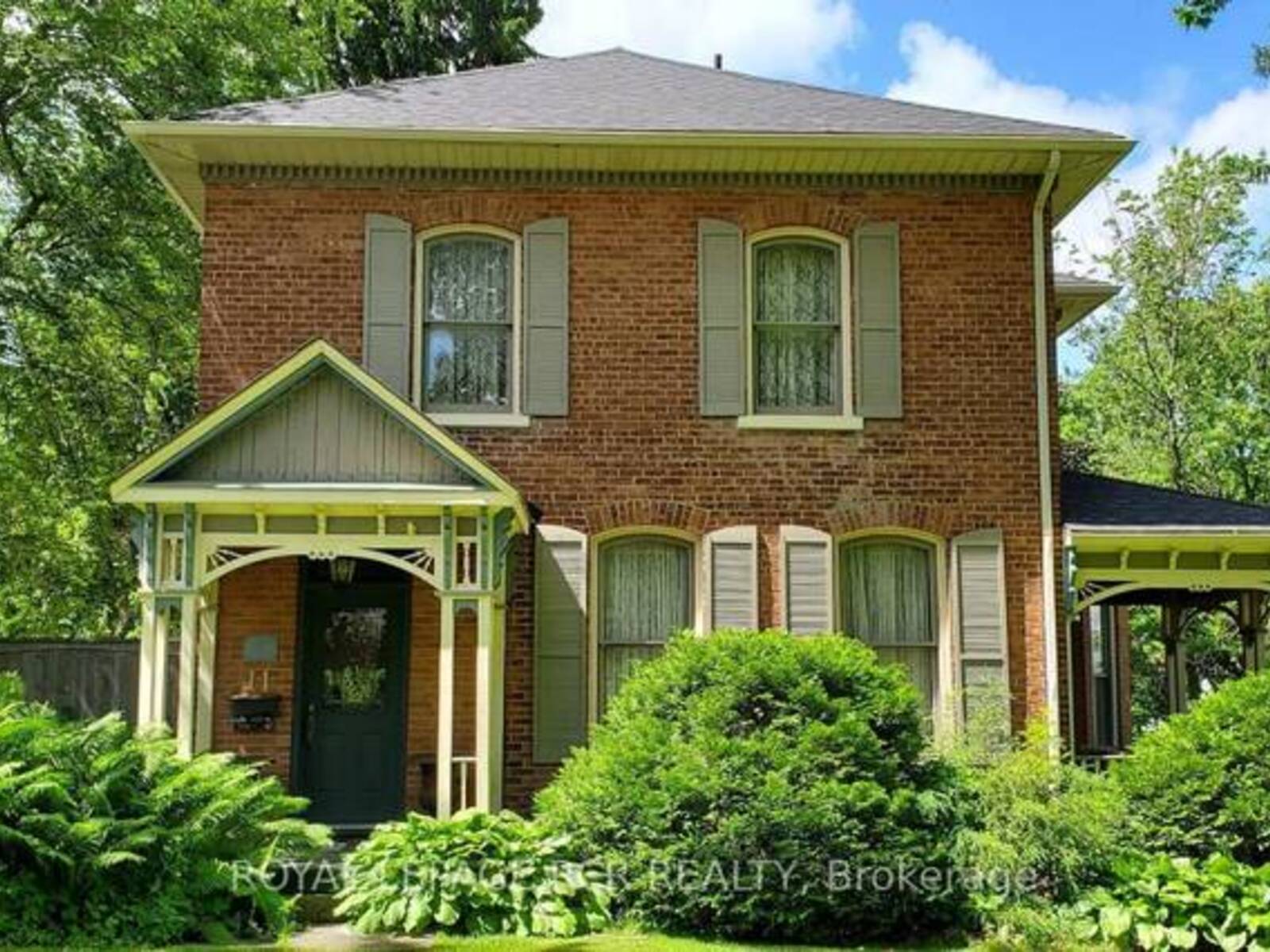 11 THIRD AVENUE, Orangeville, Ontario L9W 1G8