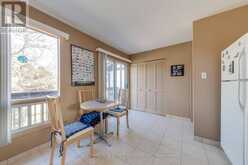 4 ENGLISH IVYWAY | Toronto Ontario | Slide Image Thirteen